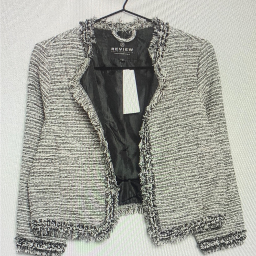 Review Black and White Textured Jacket